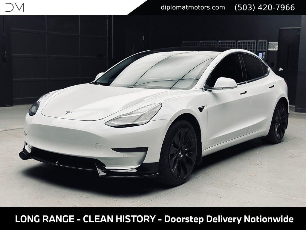 2018 TESLA Model 3
