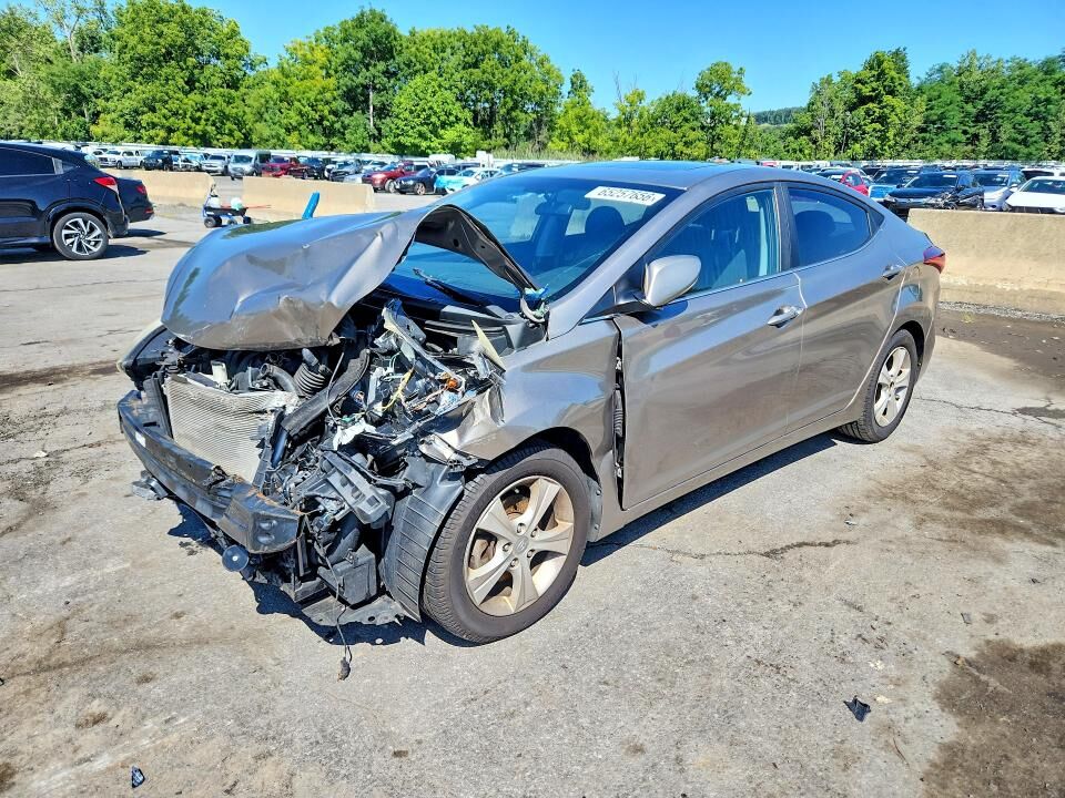 2016 HYUNDAI Elantra