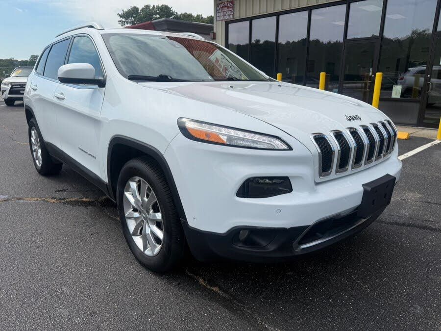 2017 JEEP Cherokee