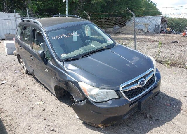 2015 SUBARU Forester
