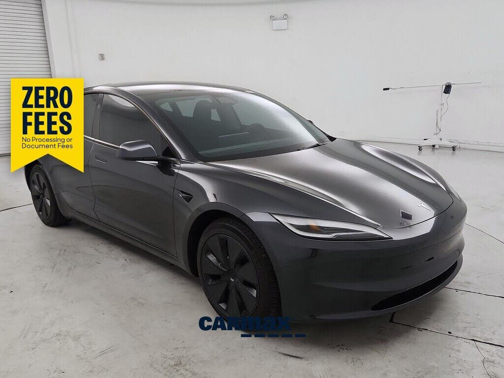 2025 TESLA Model 3