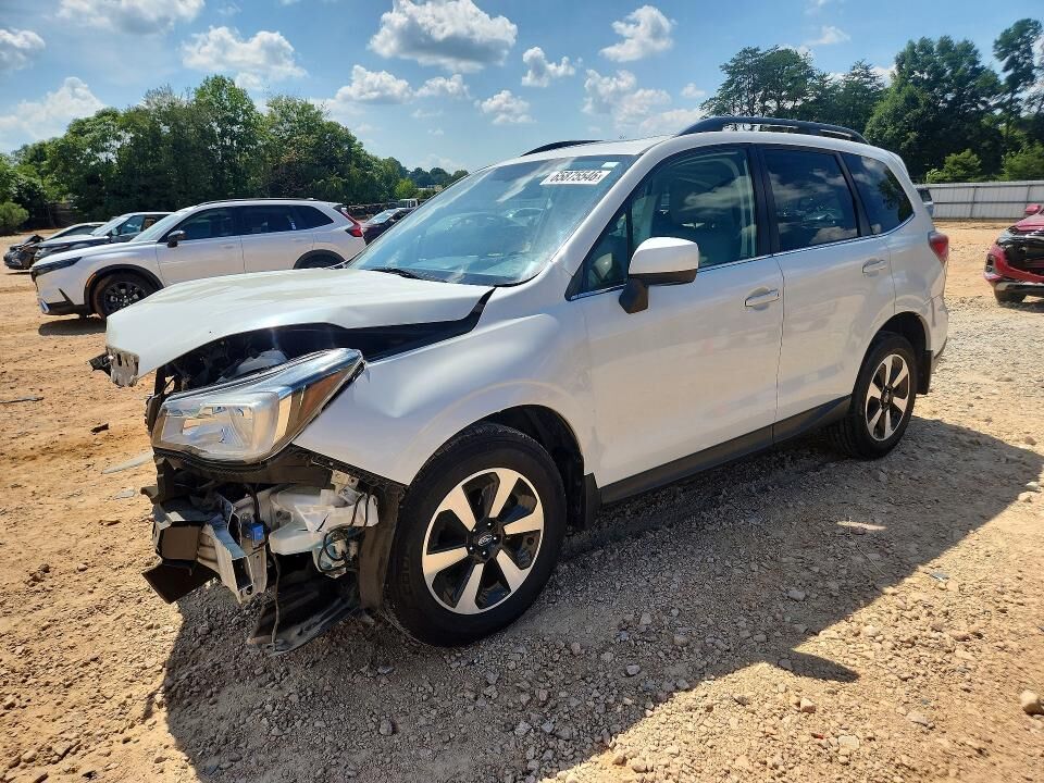 2018 SUBARU Forester