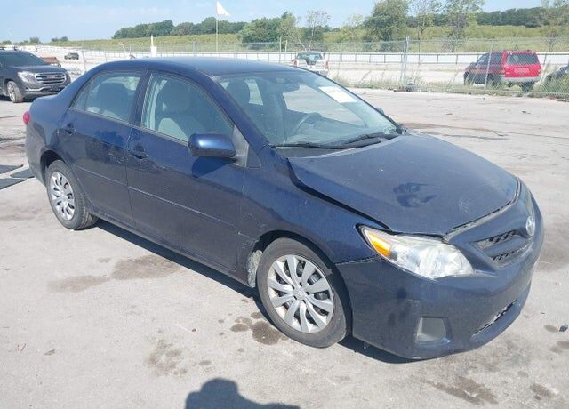 2012 TOYOTA Corolla