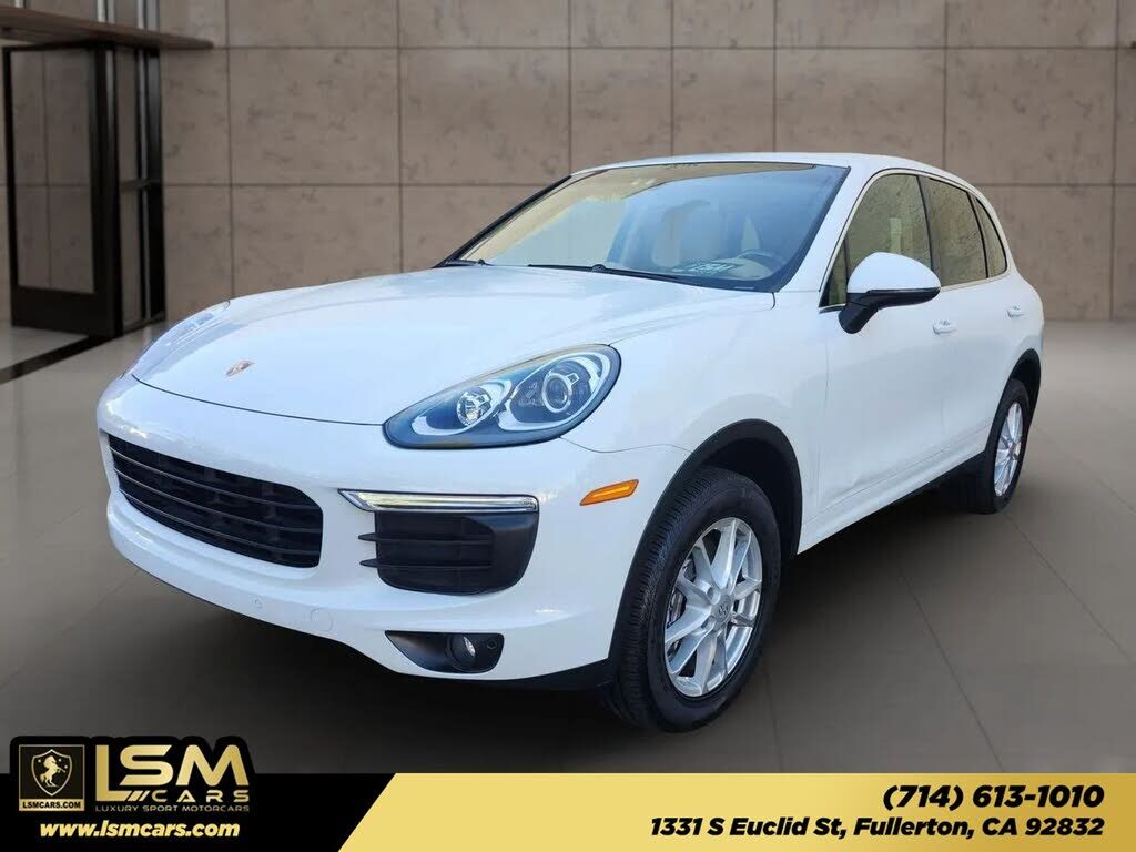 2016 PORSCHE Cayenne