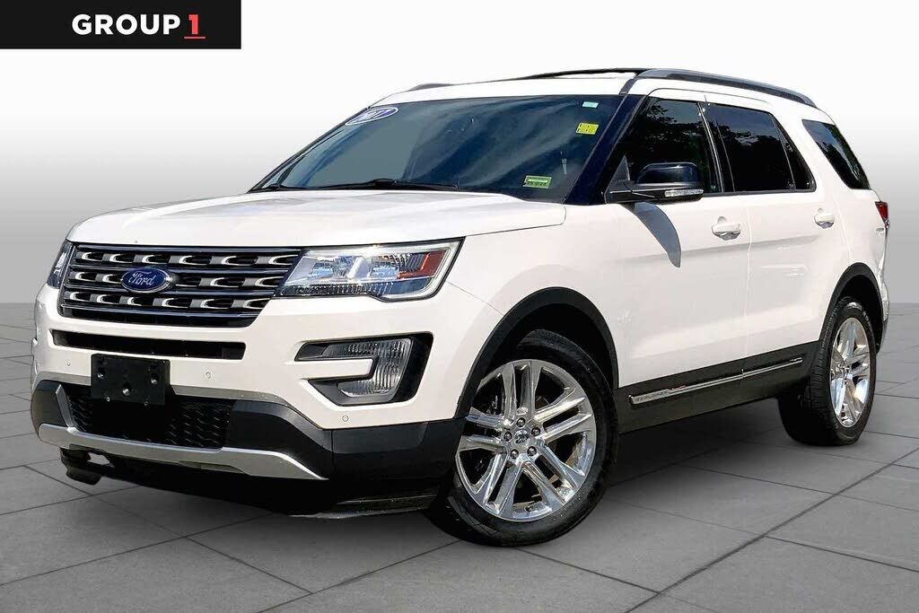 2017 FORD Explorer