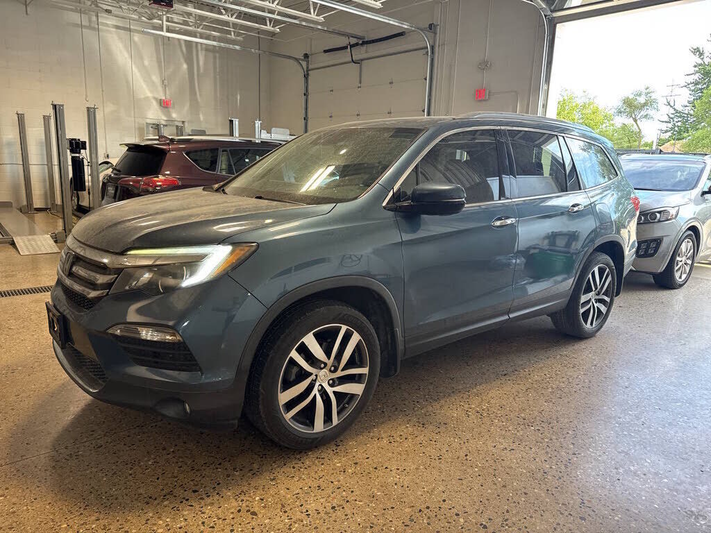 2016 HONDA Pilot