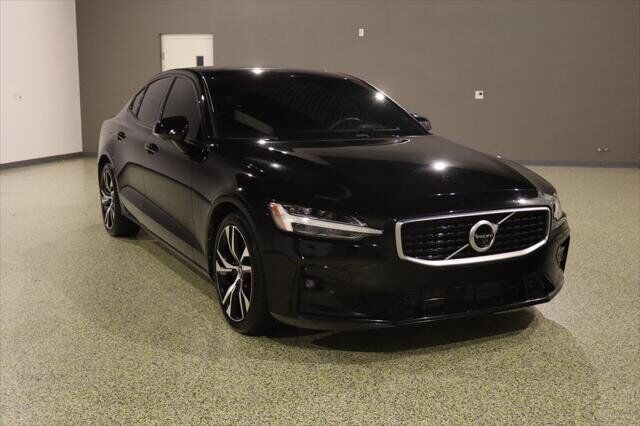 2019 VOLVO S60