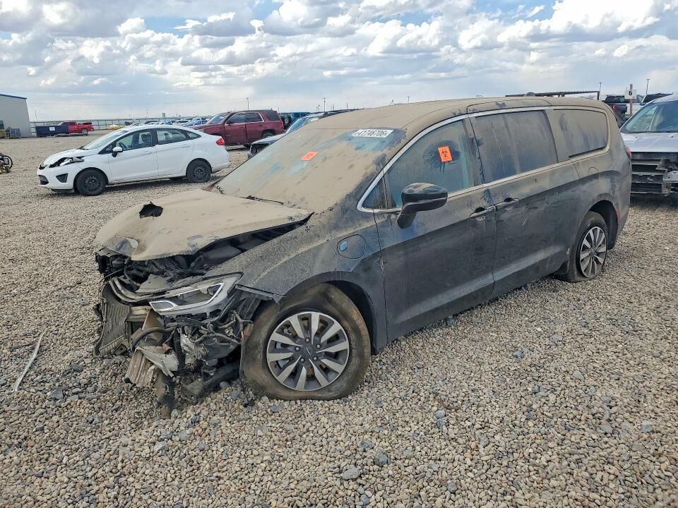 2022 CHRYSLER Pacifica