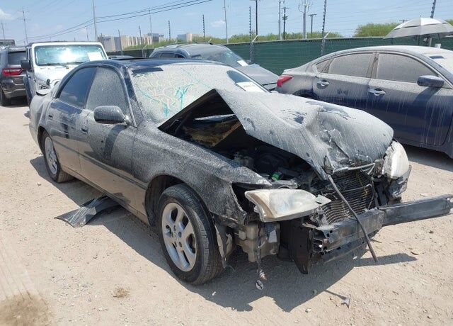 2000 LEXUS ES