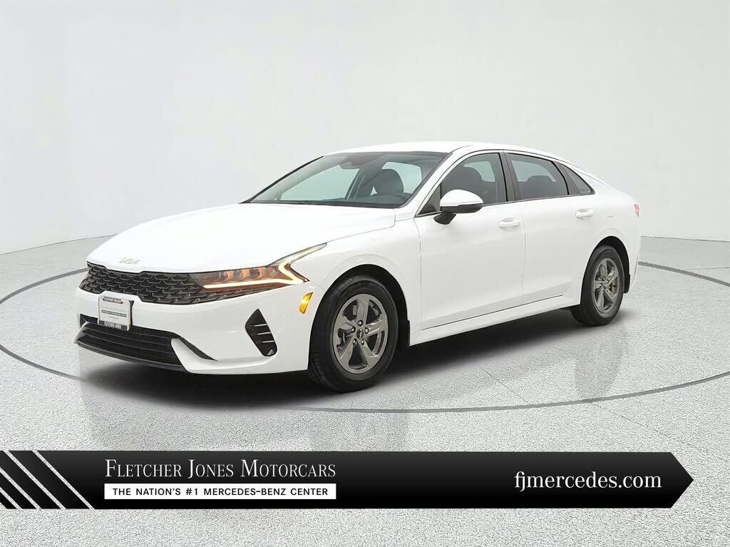 2022 KIA K5