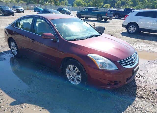 2011 NISSAN Altima
