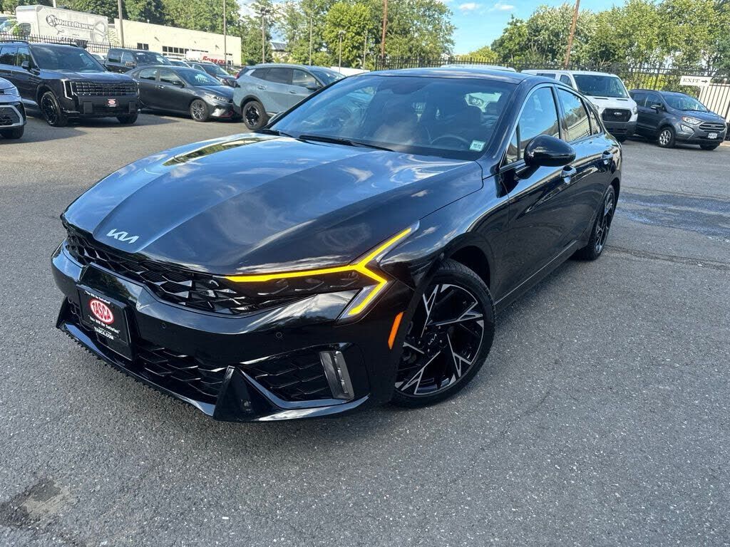 2025 KIA K5