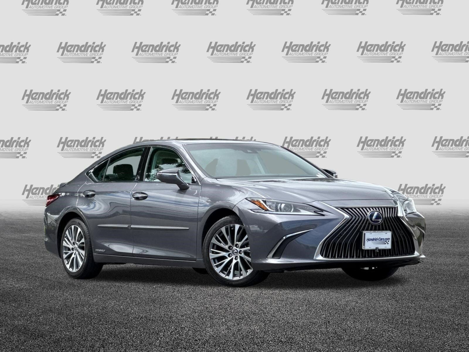 2020 Lexus ES