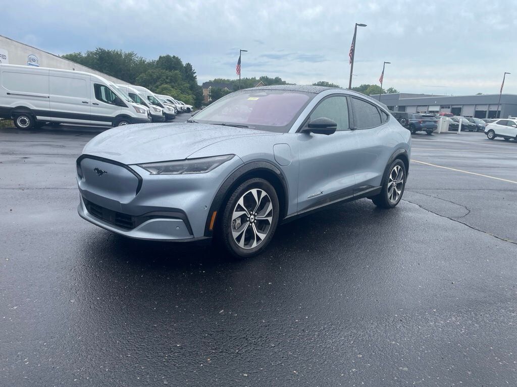 2022 FORD Mach-E