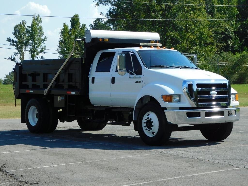 2008 FORD F-750