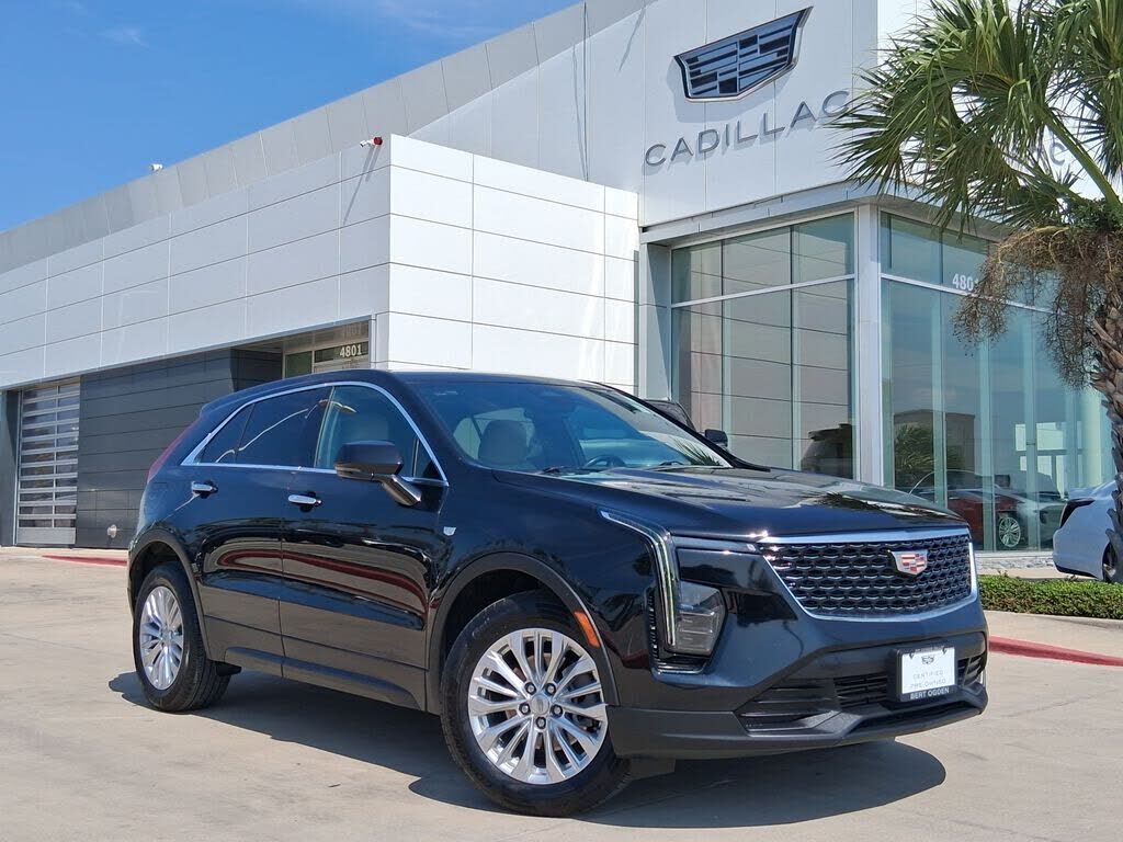 2024 CADILLAC XT4