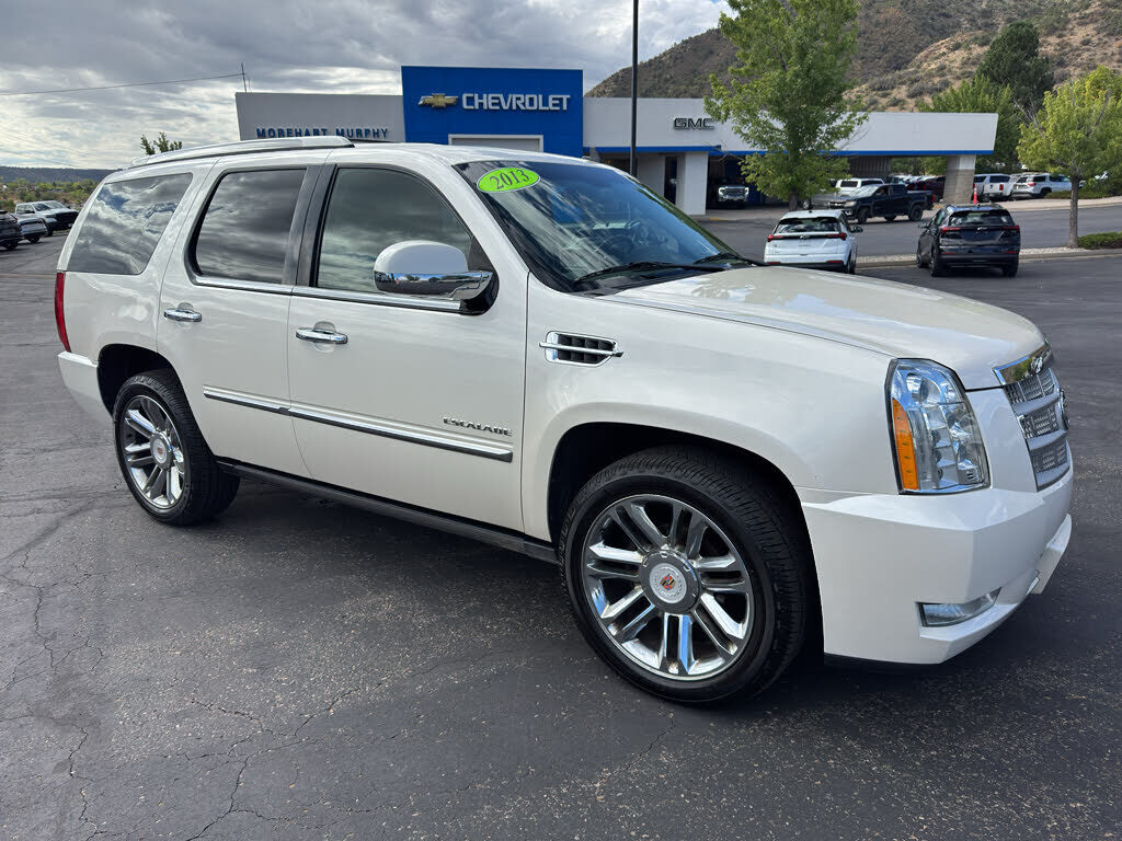 2013 CADILLAC Escalade
