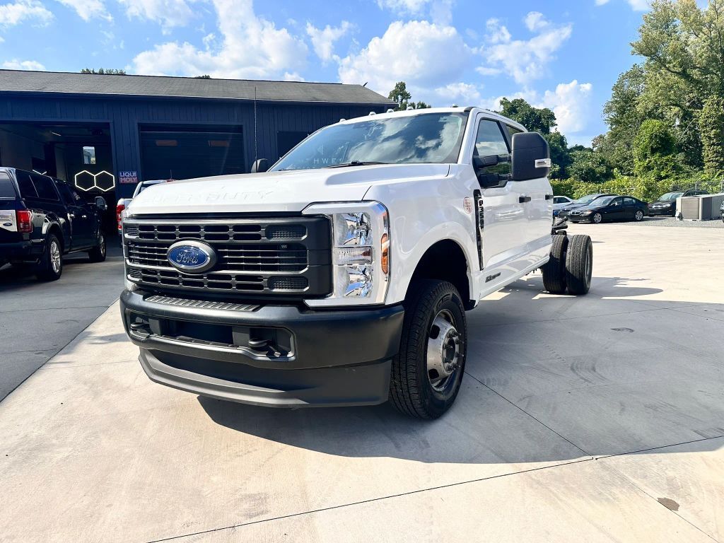 2024 FORD F-350