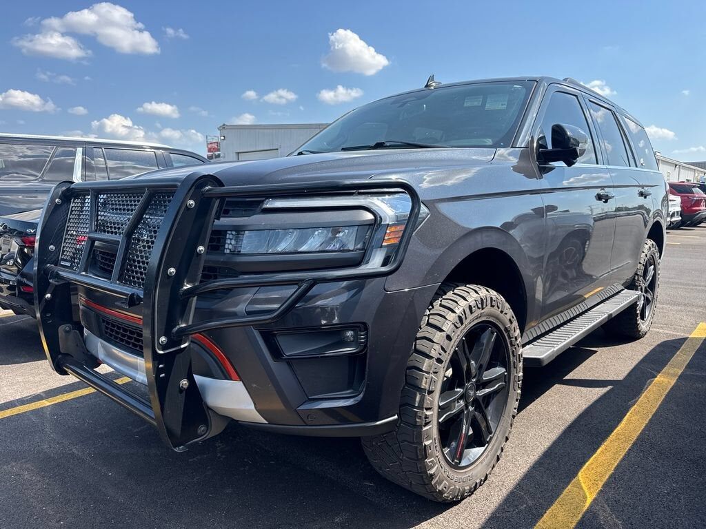 2022 FORD Expedition