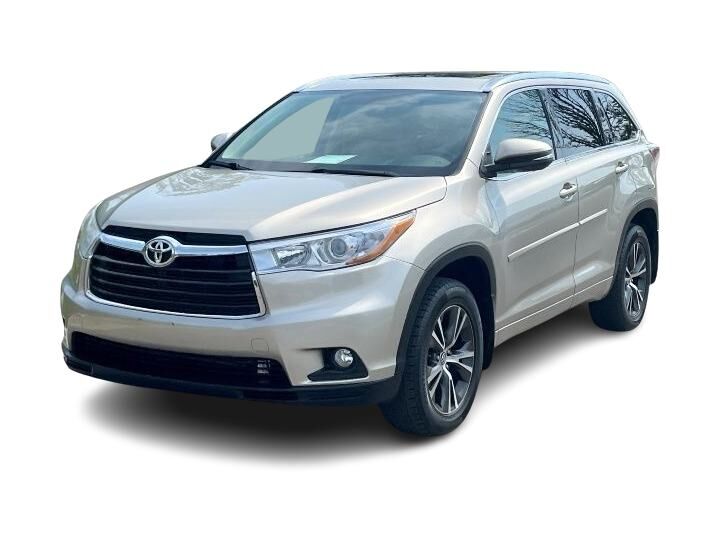 2016 TOYOTA Highlander