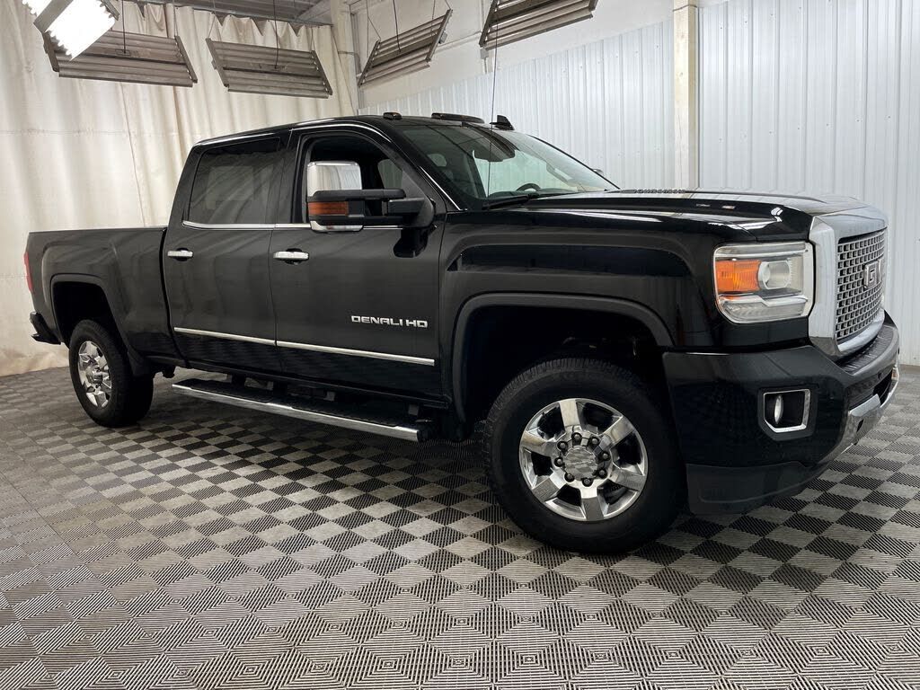 2016 GMC Sierra