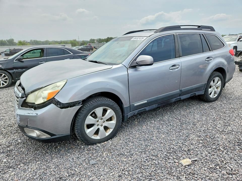 2010 SUBARU Outback