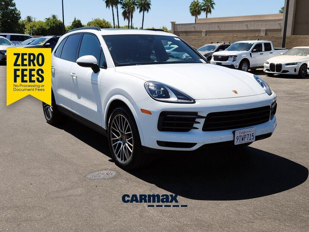 2022 PORSCHE Cayenne