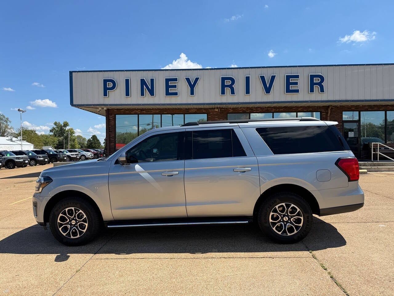 2022 FORD Expedition