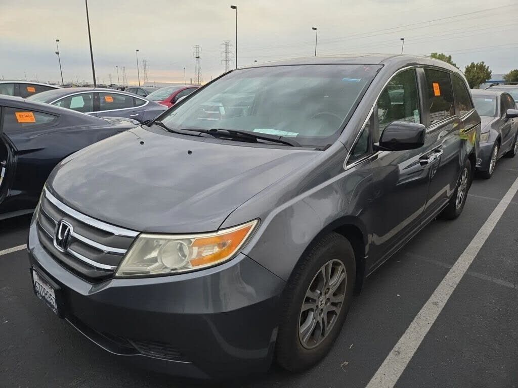 2012 HONDA Odyssey
