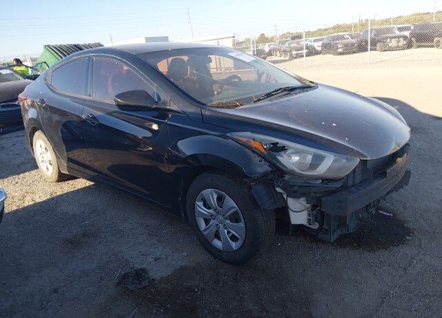 2016 HYUNDAI Elantra