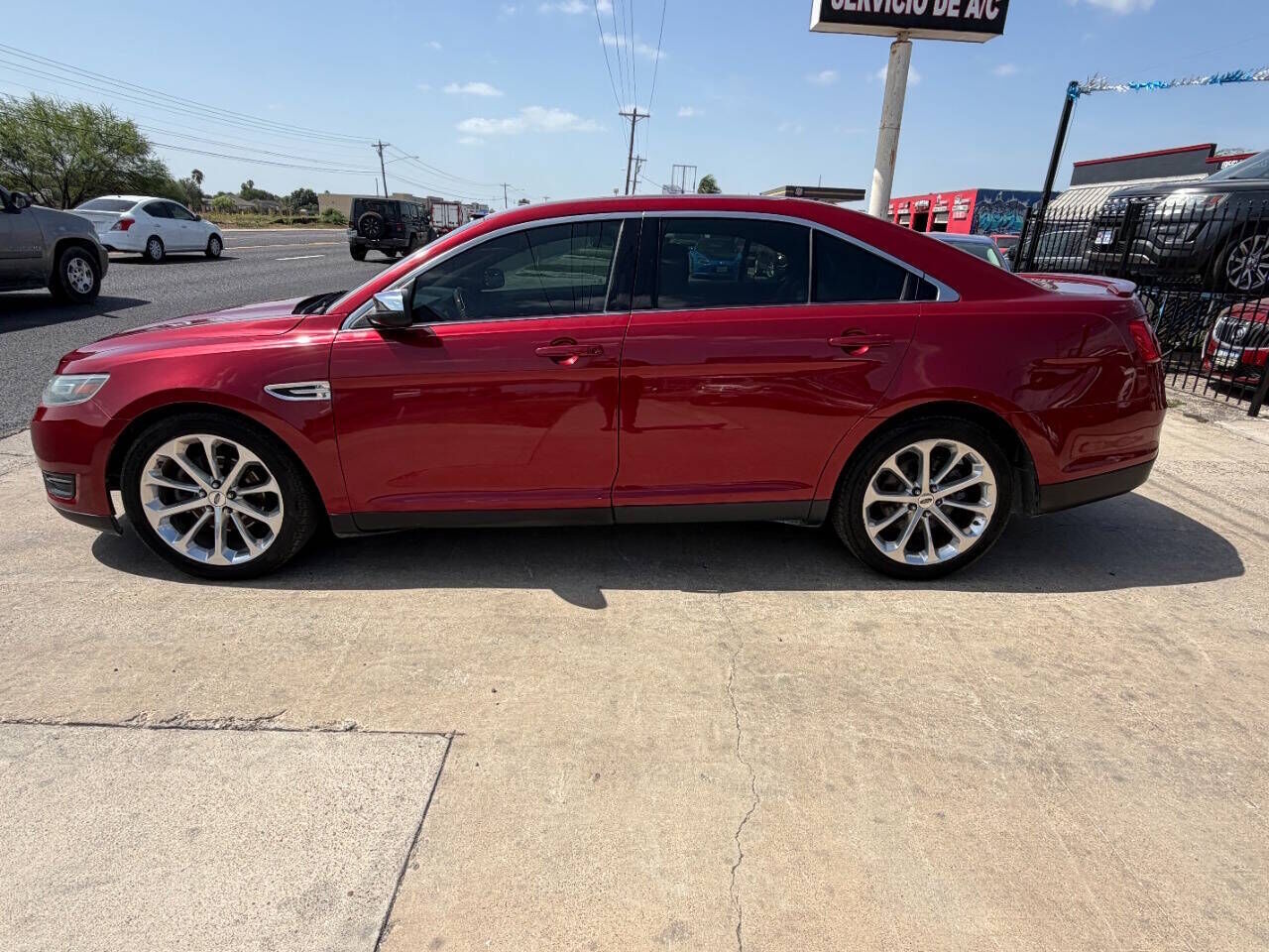 2018 FORD Taurus