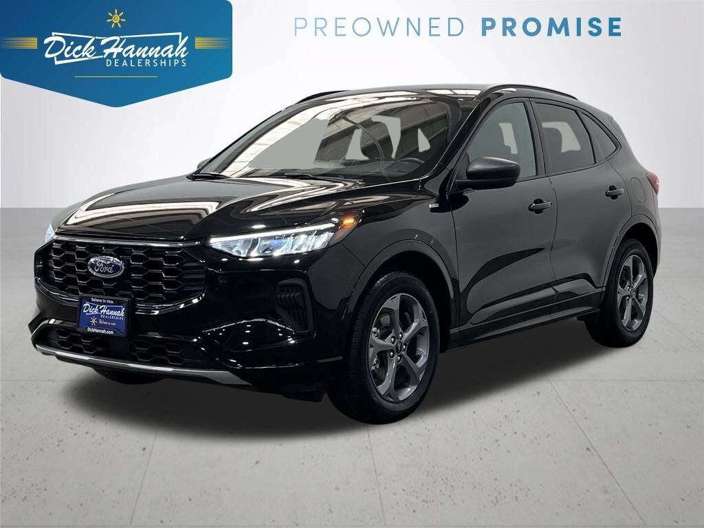 2024 FORD Escape