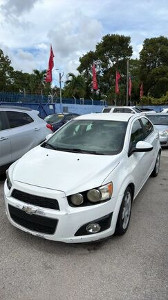 2015 CHEVROLET Sonic