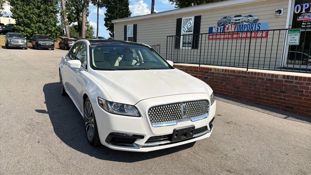 2017 LINCOLN Continental