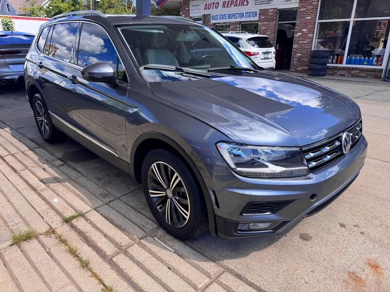 2018 VOLKSWAGEN Tiguan
