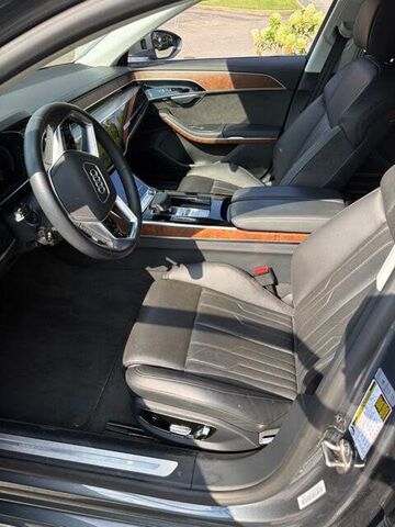 2019 AUDI A8