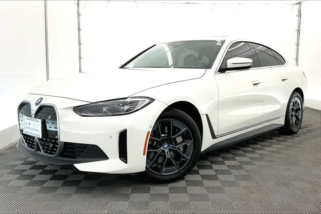 2023 BMW i4