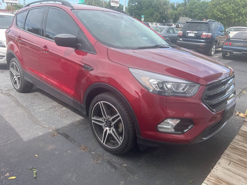2019 FORD Escape