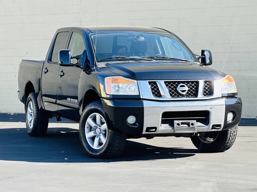 2010 NISSAN Titan