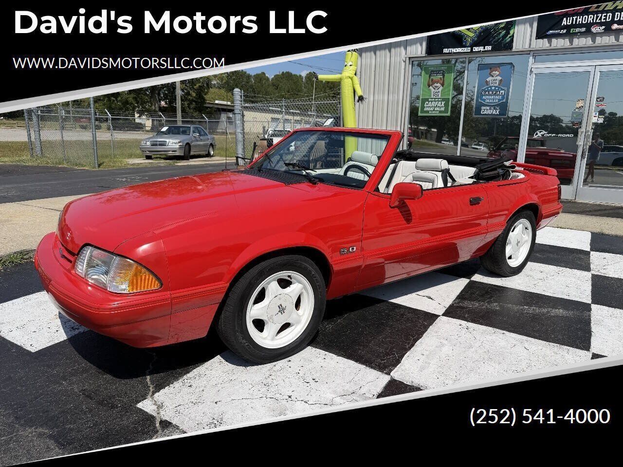 1992 FORD Mustang