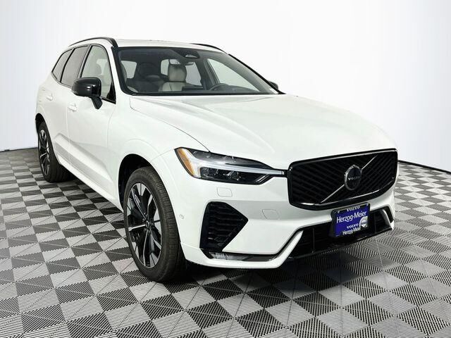 2026 VOLVO XC60