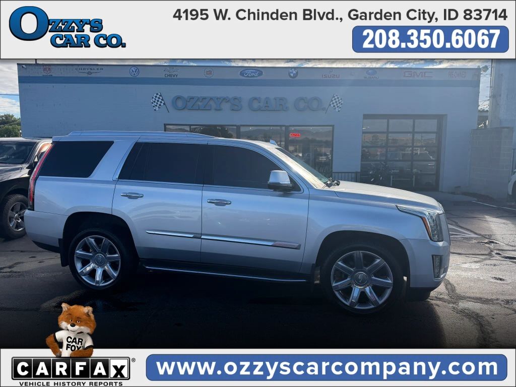 2016 CADILLAC Escalade