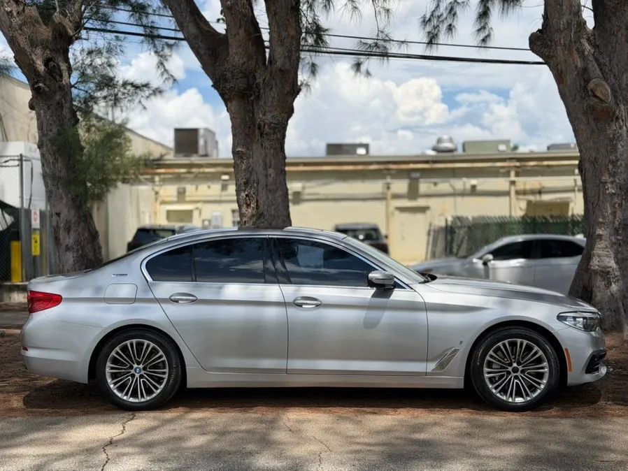 2018 BMW 530e