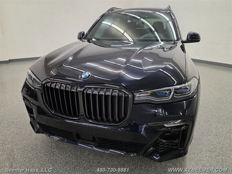 2021 BMW X7