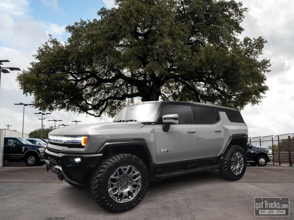 2025 GMC Hummer EV SUV