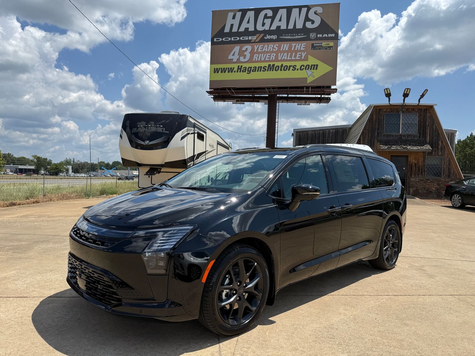 2027 CHRYSLER Pacifica