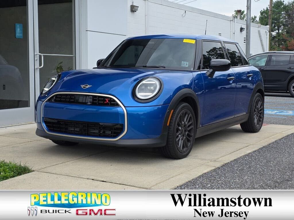 2025 MINI Hardtop