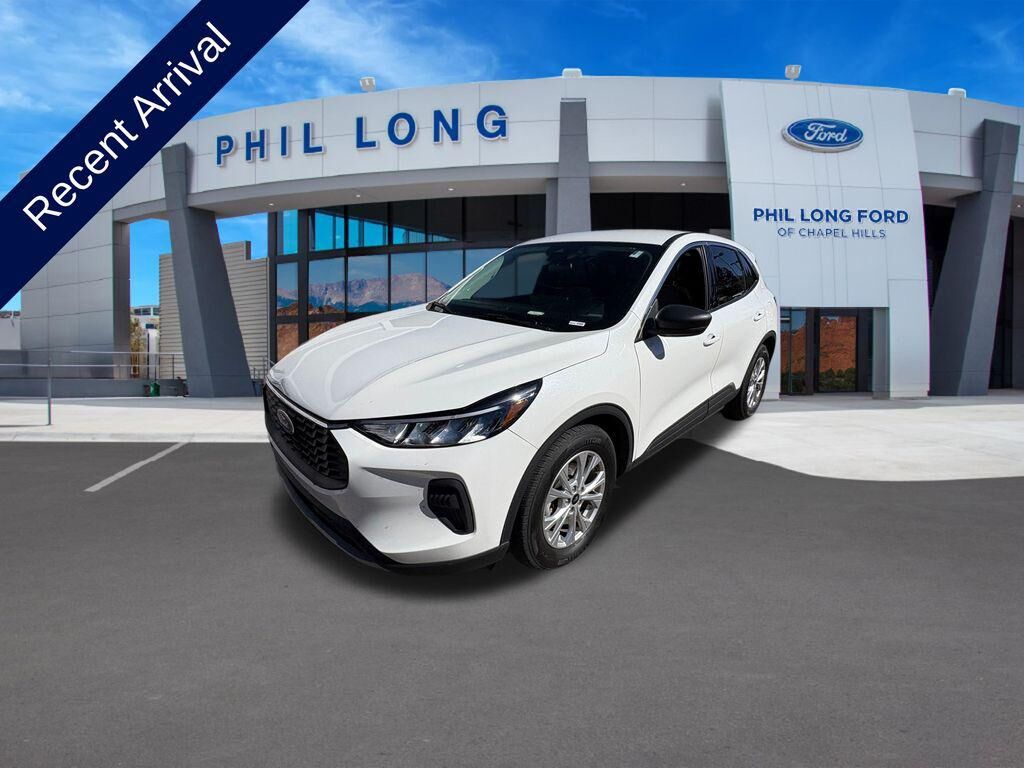 2023 FORD Escape