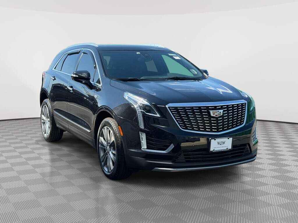 2023 CADILLAC XT5