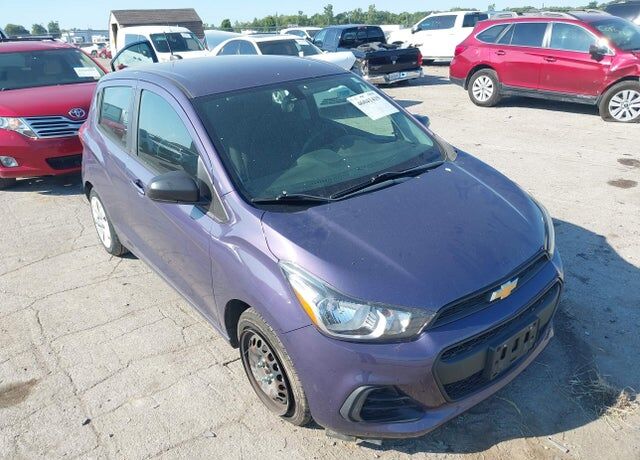 2017 CHEVROLET Spark
